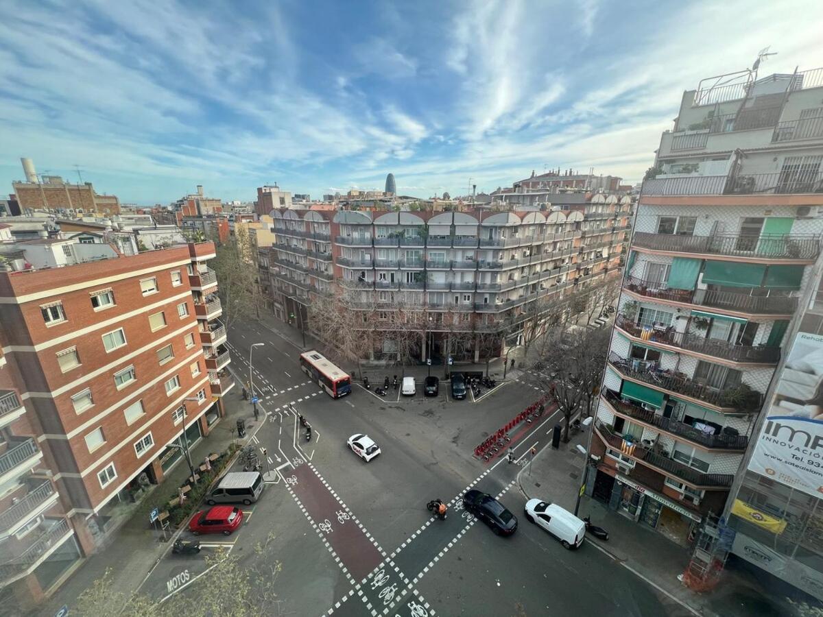 A Sunny Appartamento Barcellona